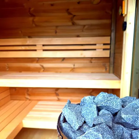 Jurajskie Stodoly Z Prywatna Strefa Sauna I Jacuzzi Częstochowa